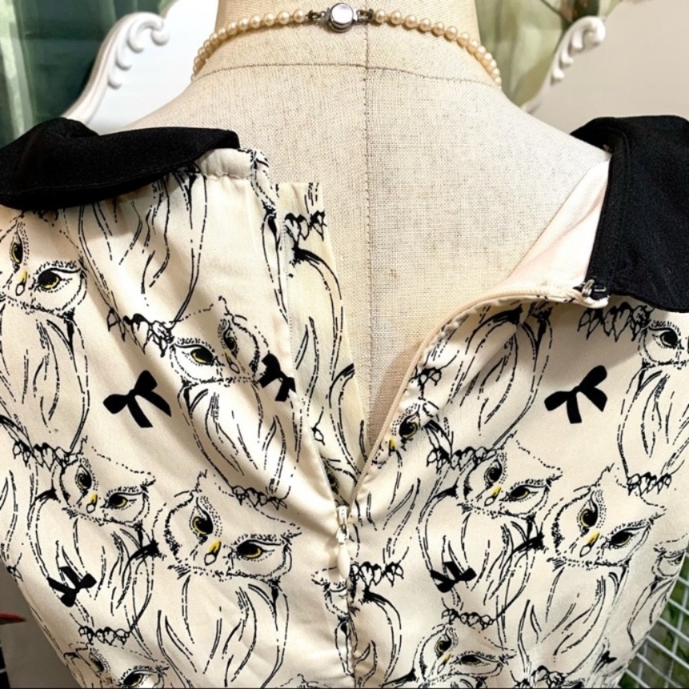 ASOS, "Yumi" sleeveless print dress in an all over owl print- 2/4 - Picture 8 of 11